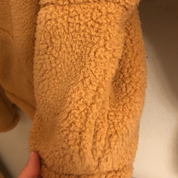 Orange all in motion Sherpa jacket - Picture 3 of 3